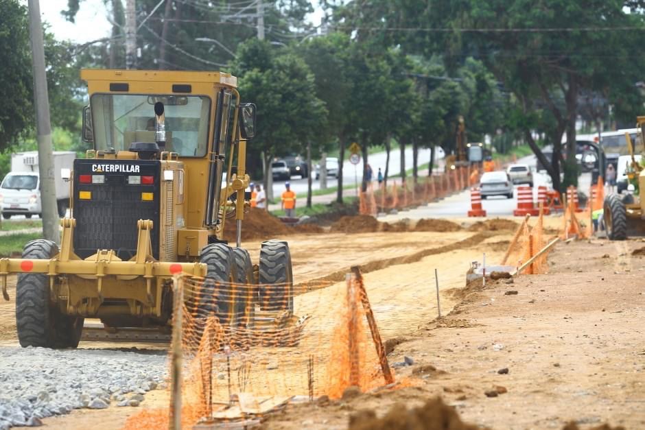 Trecho da região sul de São José dos Campos está interditada devido a obras públicas