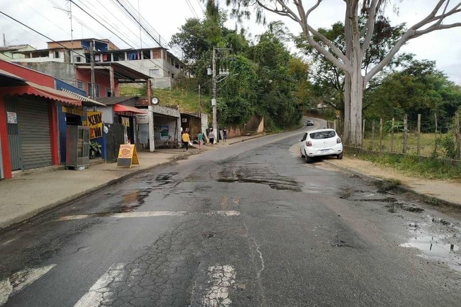 Em São José, estrada no Bom Retiro fica totalmente interditada