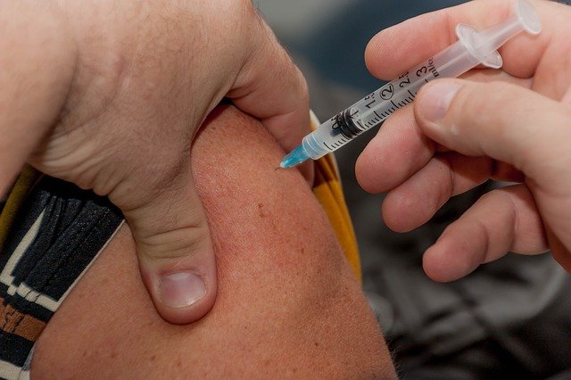Secretaria de Saúde de Cruzeiro divulga nova faixa etária com as comorbidades que serão vacinadas a partir desta semana
