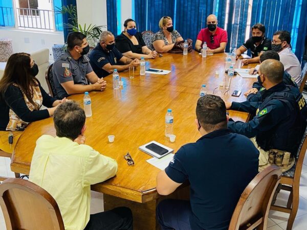 Segurança básica é discutida em Aparecida