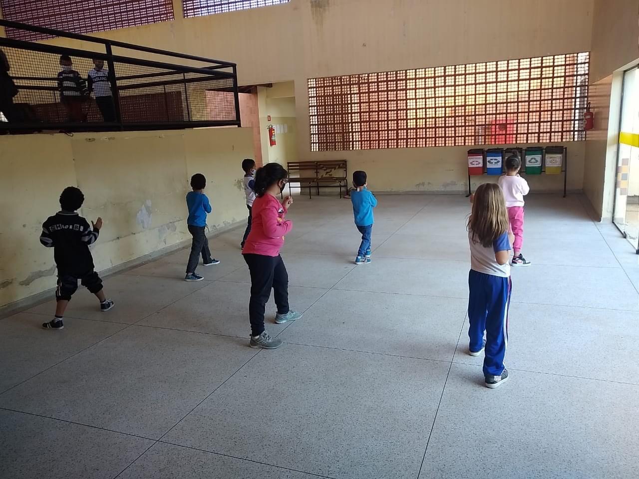 Projeto da Prefeitura de Guará integra o esporte à rotina dos alunos