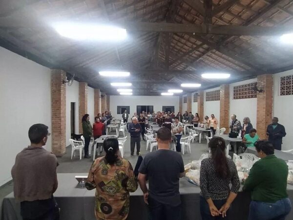 Canas inaugura o Grupo da Melhor Idade