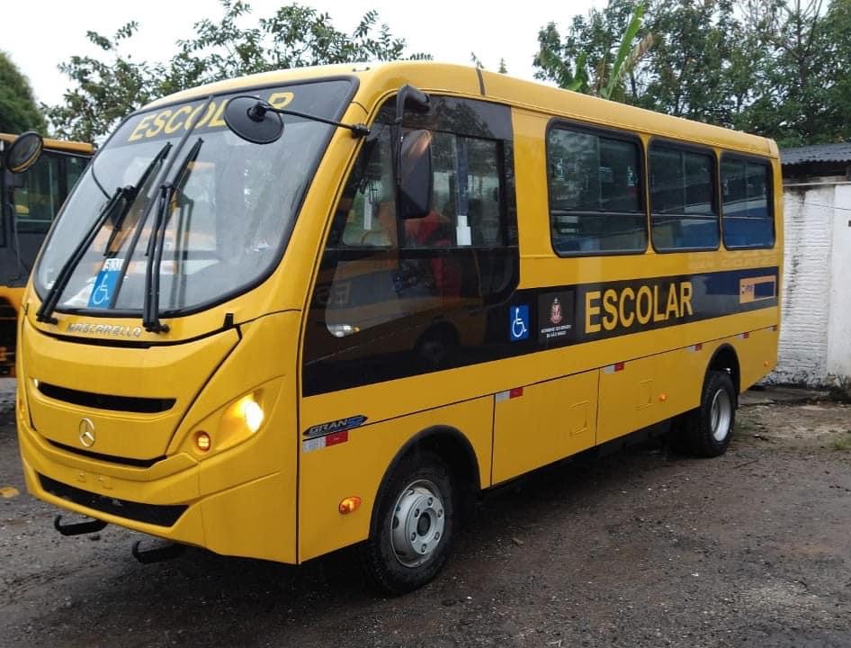 Cachoeira Paulista recebe ônibus escolar