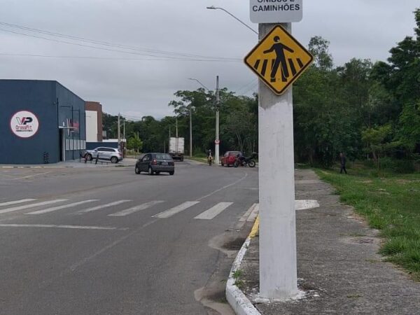 Prefeitura de Lorena faz alteração no trânsito para ônibus e caminhões na Av. José Fernando de Paiva Nunes