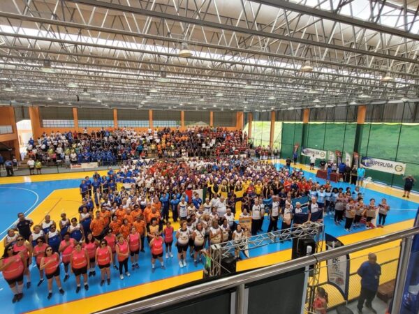 Guará sedia a final estadual da Superliga de Vôlei da Melhor Idade