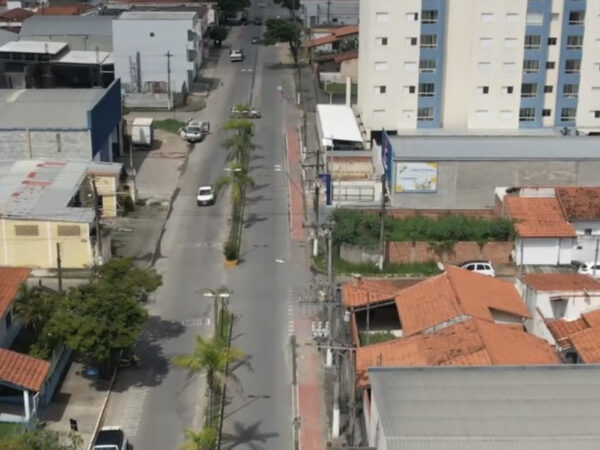 Prefeitura inicia recapeamento da Av. Targino Vilela Nunes