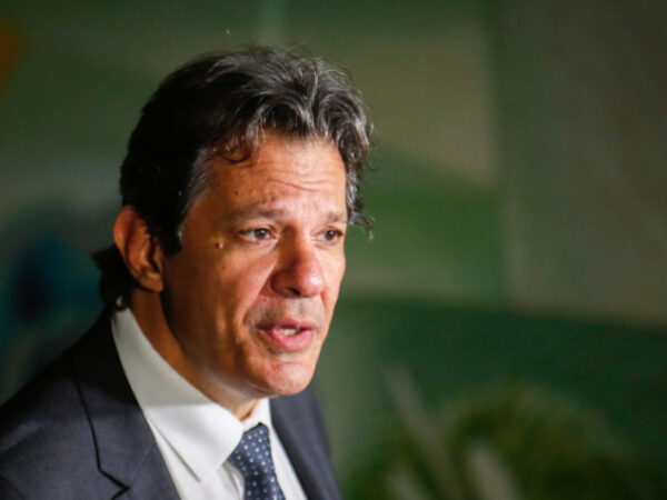 Haddad diz que governo deve divulgar nova regra fiscal em março