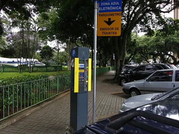 Zona Azul está com novo valor em São José dos Campos