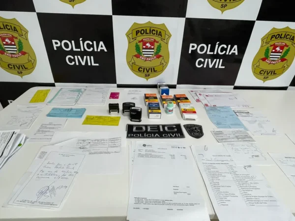 Falso médico preso em São José é solto após audiência de custódia