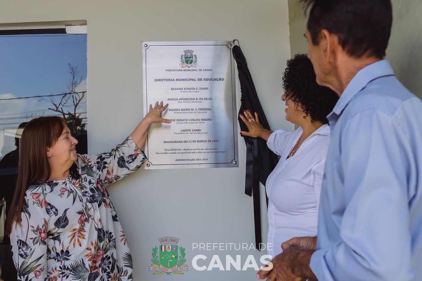 Canas inaugura Diretoria de Educação