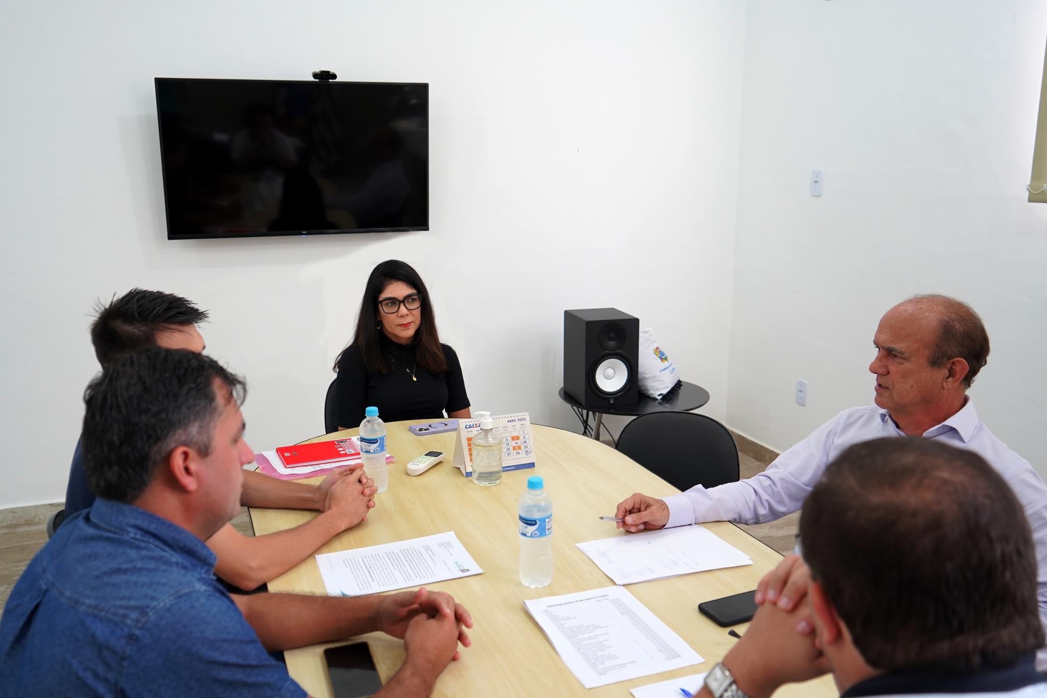 Prefeitura de Lorena realiza reunião com a Comunidade Bethânia