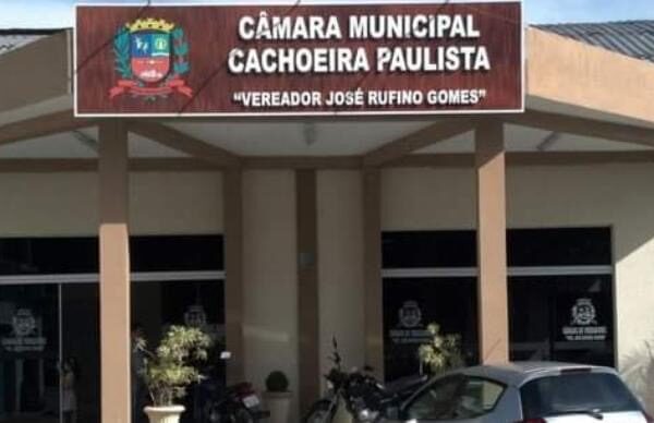 Mineiro é cassado e novo Prefeito assume o cargo em Cachoeira Paulista