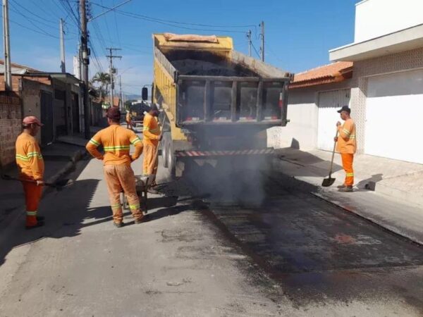 Canas realiza Operação Tapa Buraco nesta semana