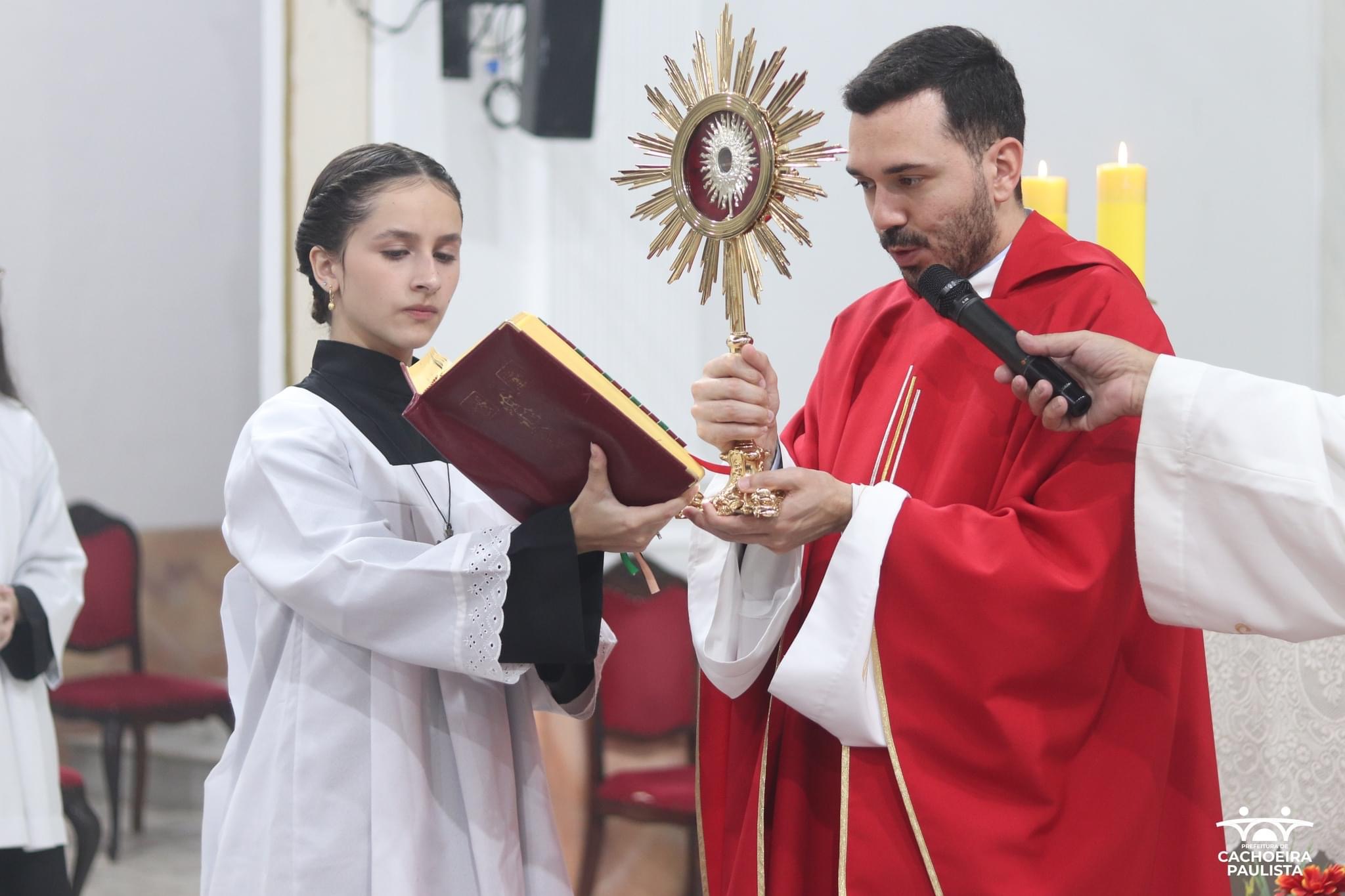 Cachoeira inicia Festa de Santo Antônio