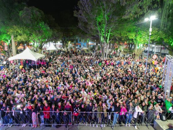 Adora Lorena foi um sucesso na cidade