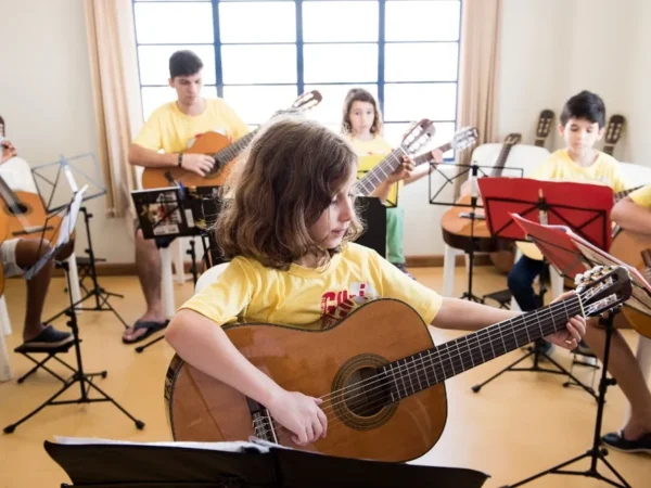Projeto Guri tem mais de 3,6 mil vagas para cursos de música na região