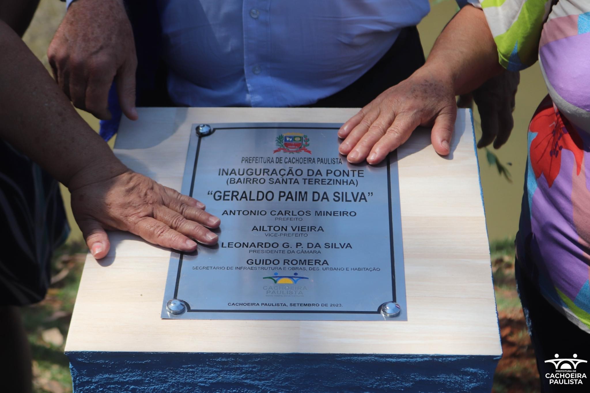 Cachoeira inaugura nova ponte da Turma 26