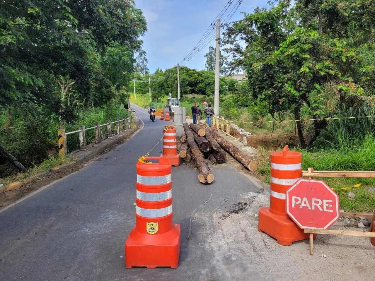 Ponte de acesso ao bairro do Campinho será interditada para manutenção da cabeceira