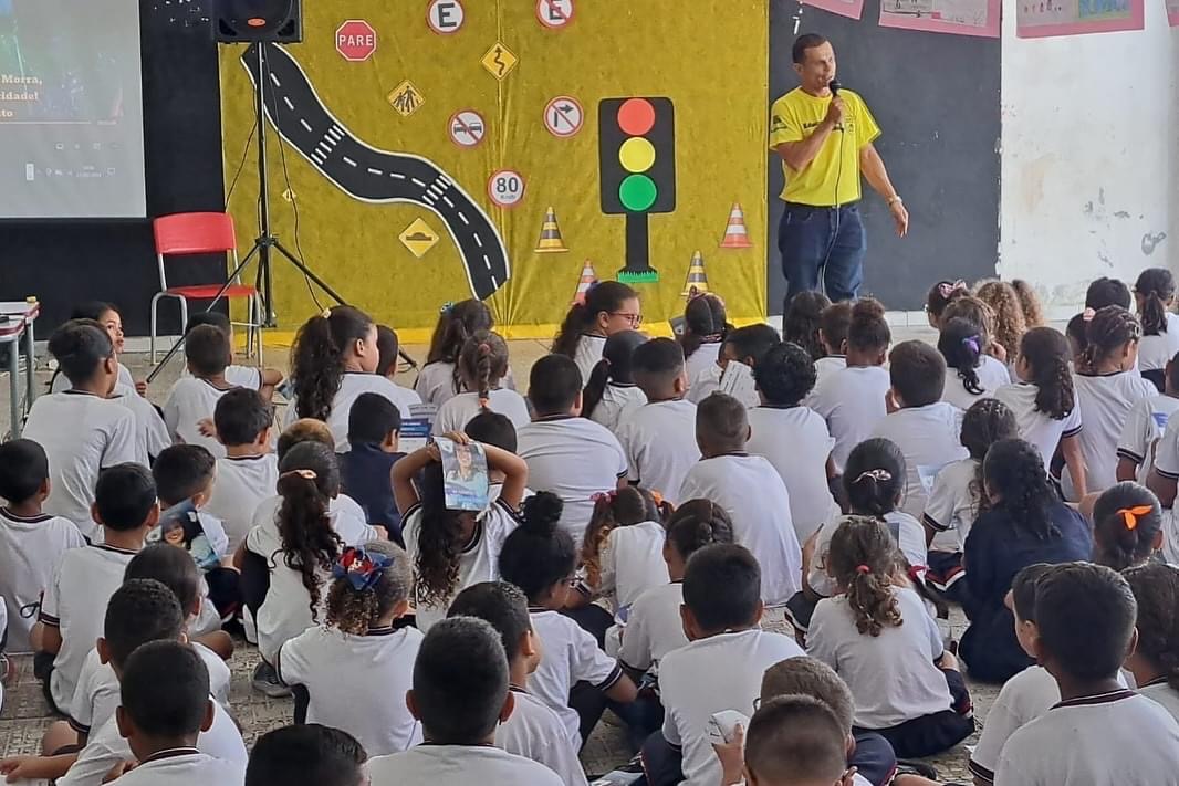 Projeto “Educando para Salvar Vidas” ensina sobre segurança no trânsito aos alunos da rede municipal de Lorena