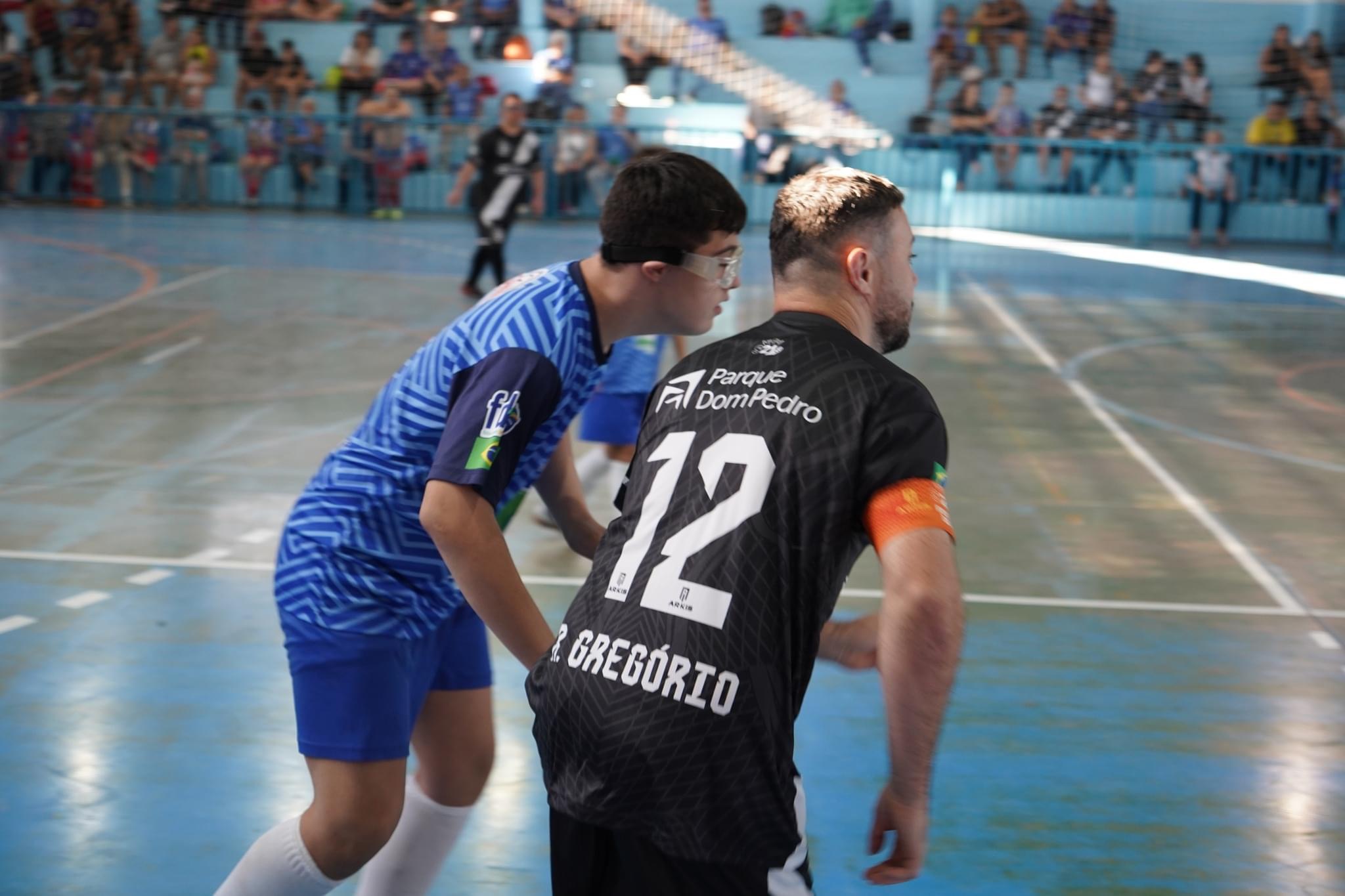 1º Quadrangular de Futsal Down é sucesso em Lorena