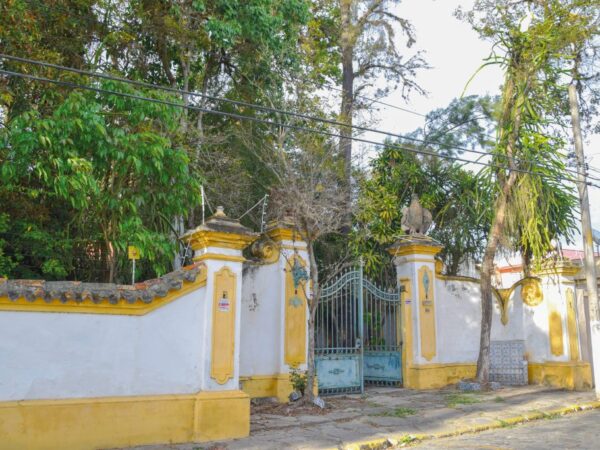 Abertura do Solar Baptista D’Azevedo, conhecido como a “Casa da D. Mariazinha”, inicia o 1º Simpósio de Cultura Valeparaibana