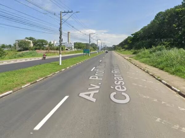 Homem morre atropelado na madrugada de domingo em Pindamonhangaba