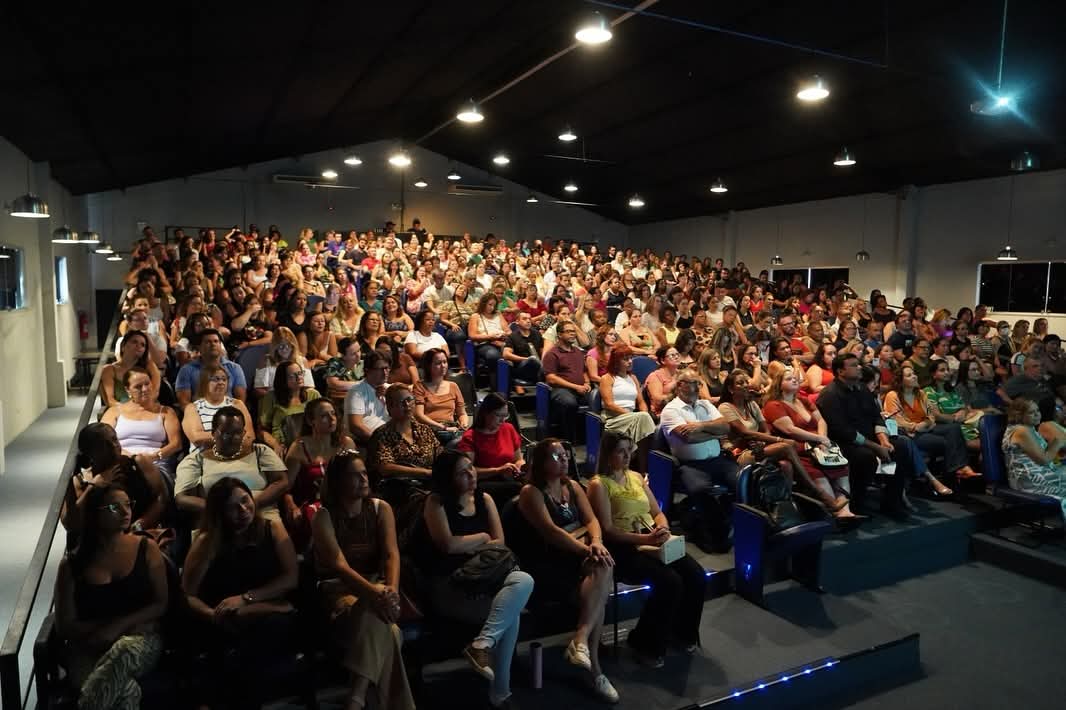 Formação de Educadores abre cronograma deste ano letivo em Lorena