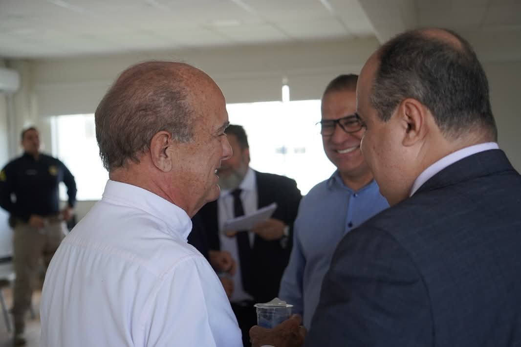 Prefeitura assina regimento interno do Gabinete de Gestão Integrada (GGI) em Lorena