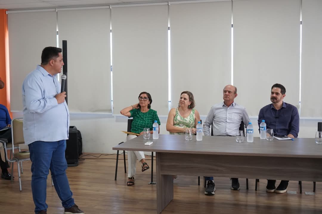 Deputado Estadual Ortiz Júnior visita Lorena