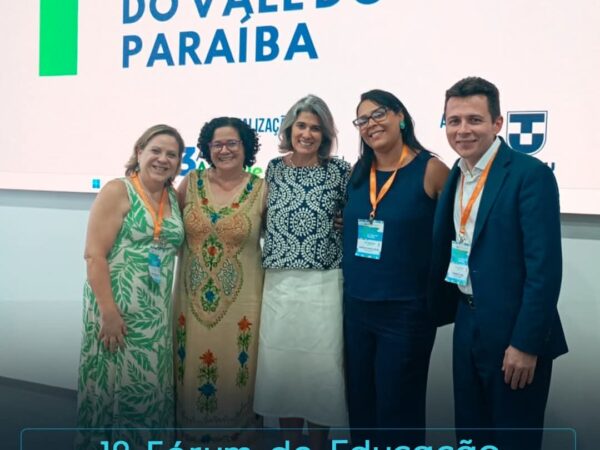 Lorena participa do 1º Fórum de Educação do Vale