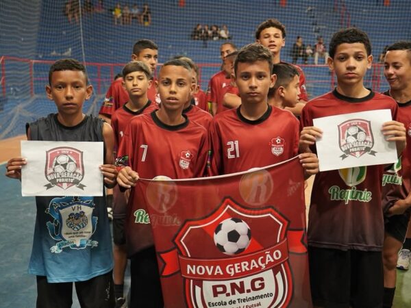 Confira como foi a abertura do Campeonato Municipal de Futsal de Base