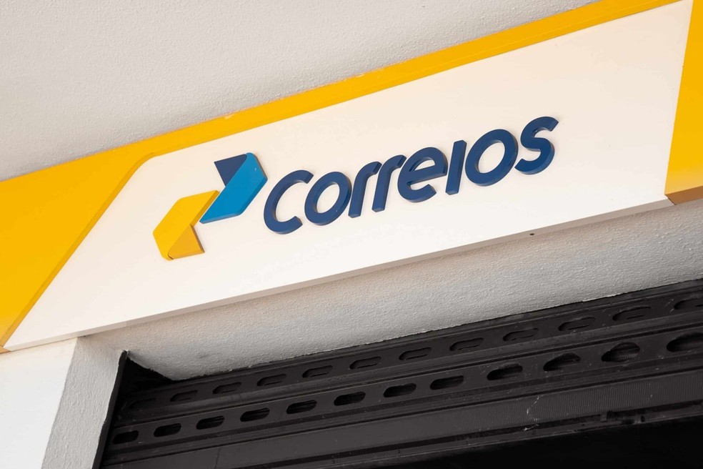 Aposentados podem ir aos Correios consultar resposta sobre descontos ilegais no INSS