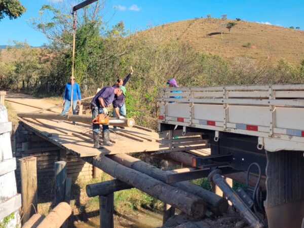 Prefeitura restaura Ponte da Estrada de Santa Lucrécia