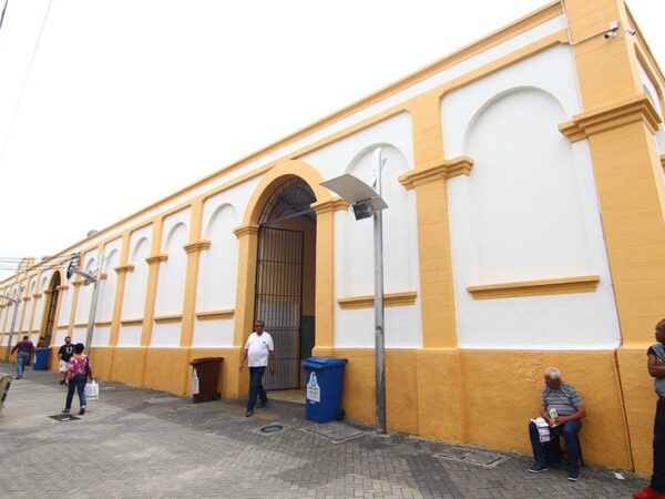Prefeitura de São José assina contrato de R$ 9,2 milhões para reformar o Mercado Municipal