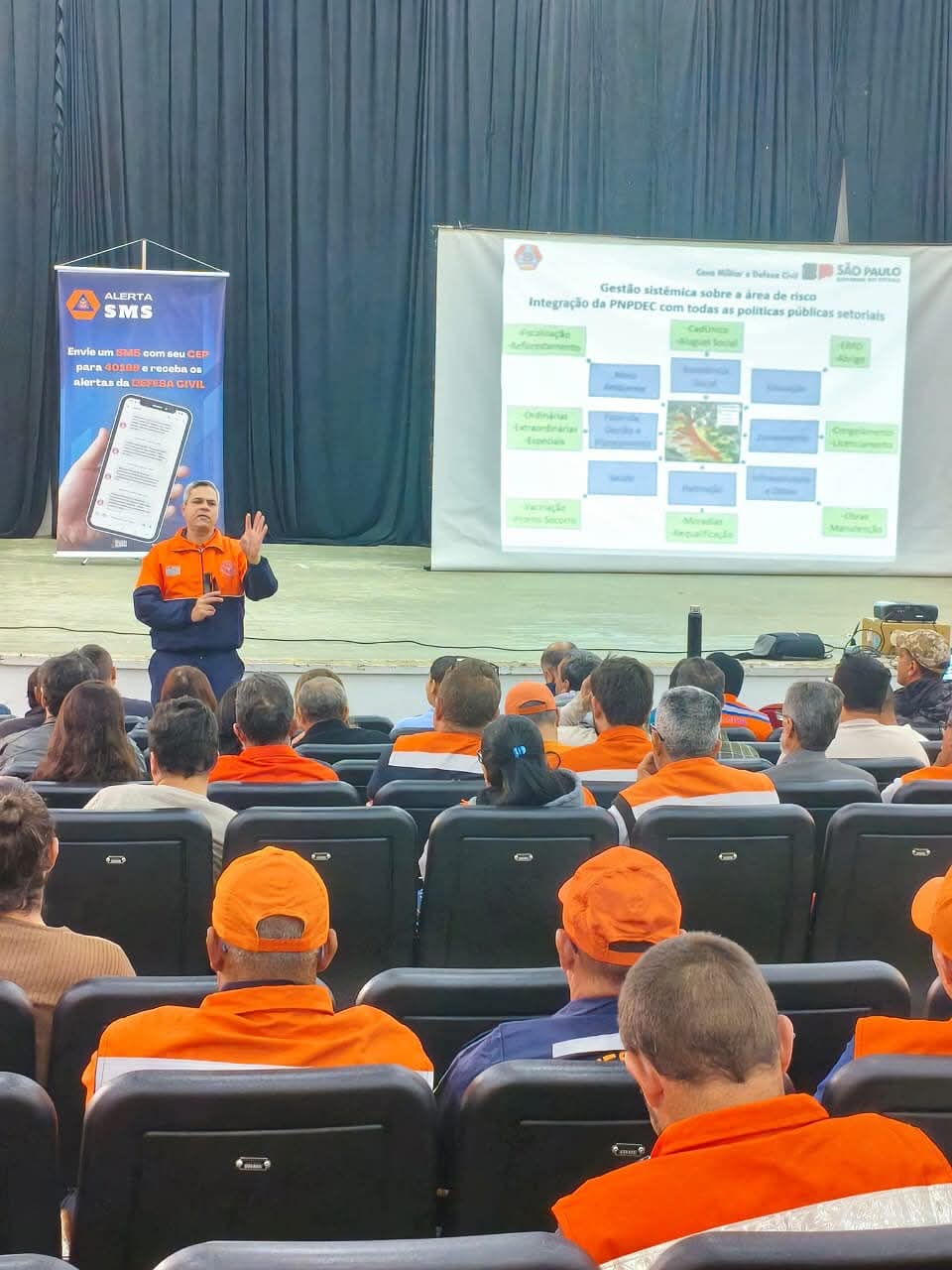 Guaratinguetá participa de capacitação em segurança de barragem e plano de contingência