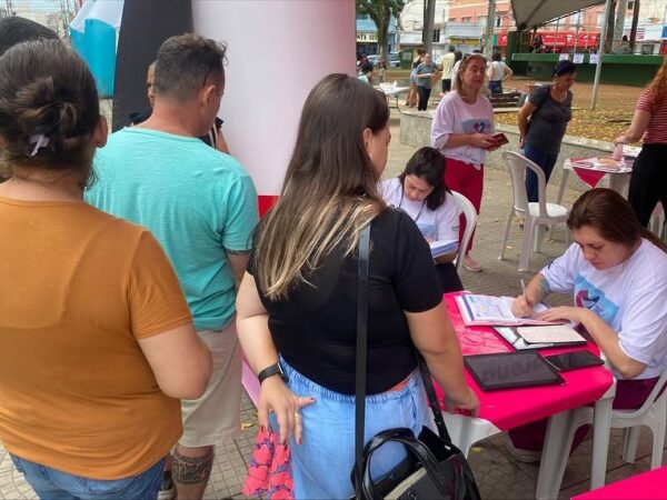 Confira como foi o Dia D de Multivacinação + Outubro Rosa em Lorena