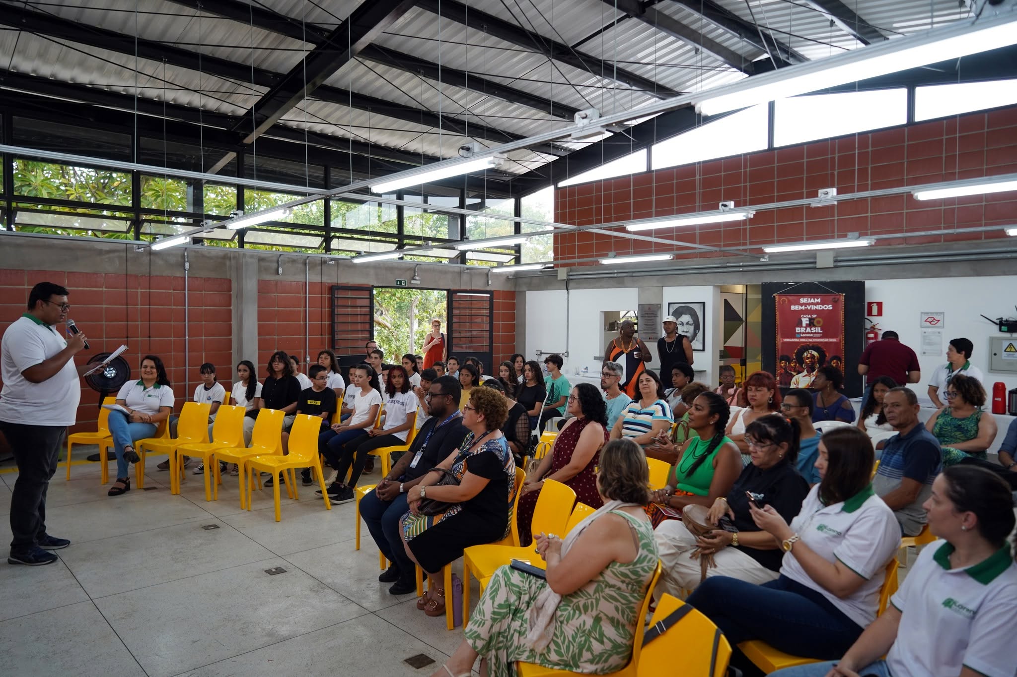 Café Literário celebra a cultura e literatura negra e indígena na Casa Afro de Lorena