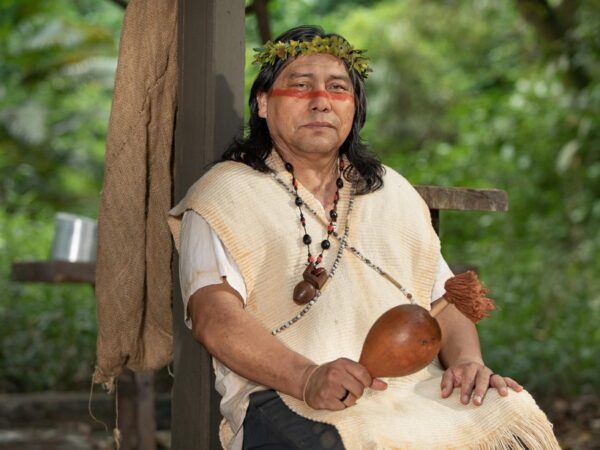 Escritores do Vale vencem duas categorias do Prêmio Jabuti 2025