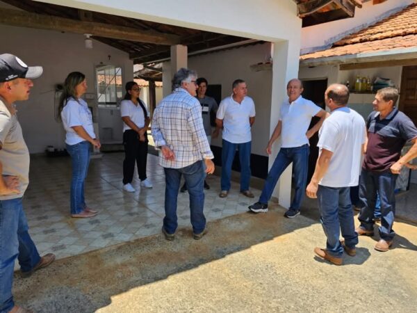 Prefeitura entrega Selo de Inspeção Municipal a mais um produtor rural lorenense