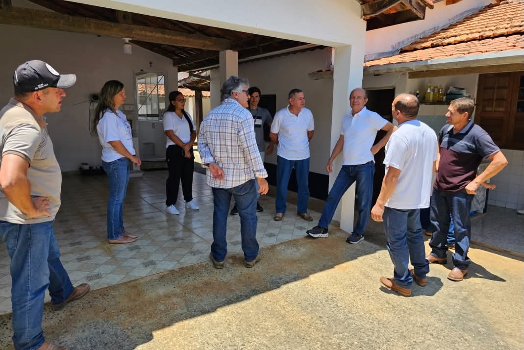 Prefeitura entrega Selo de Inspeção Municipal a mais um produtor rural lorenense