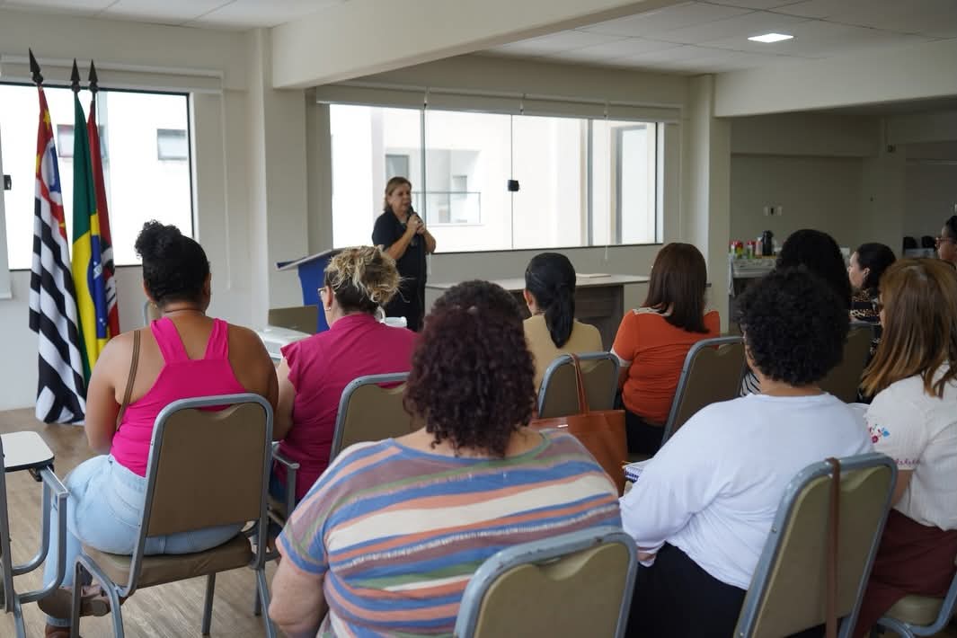 Unidades escolares de Lorena recebem novos equipamentos