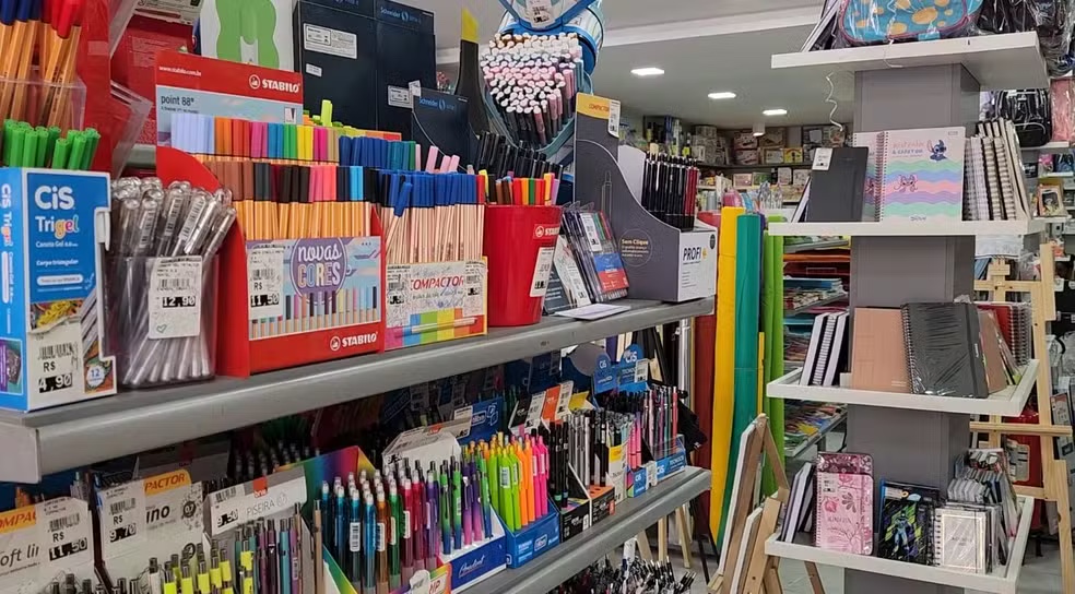 Preço de material escolar pode variar quase 300% em Taubaté e São José