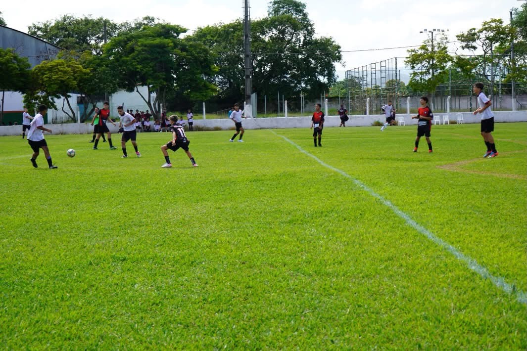 Confira como foi a abertura do Torneio de Verão de Futebol de Base em Lorena