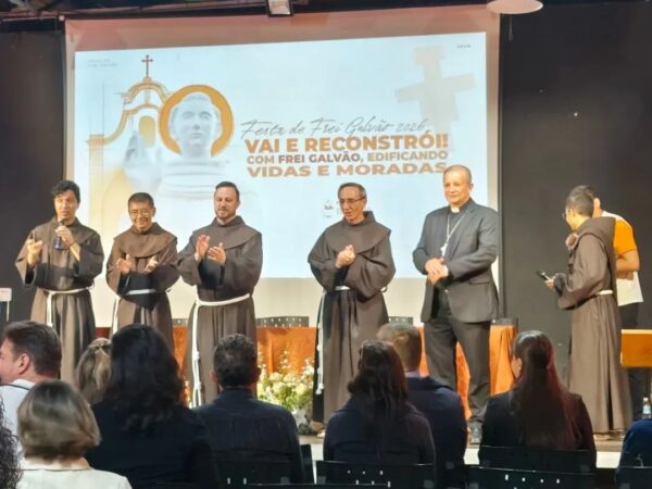 Lançamento oficial da Festa de Frei Galvão 2026 no Espaço Multiuso, em Guaratinguetá