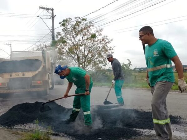 Em Lorena, Prefeitura realiza serviços de manutenção em diversos bairros