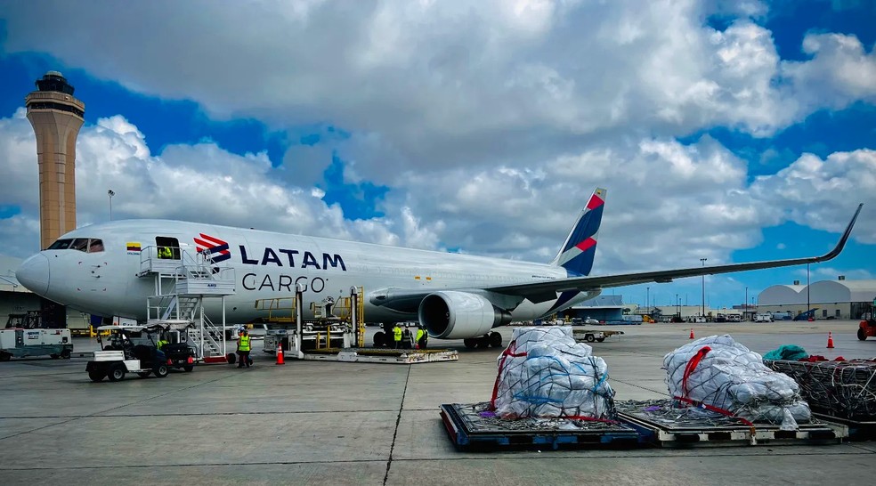 Aeroporto de São José amplia voos na rota de tansporte de cargas entre Miami e a cidade interiorana