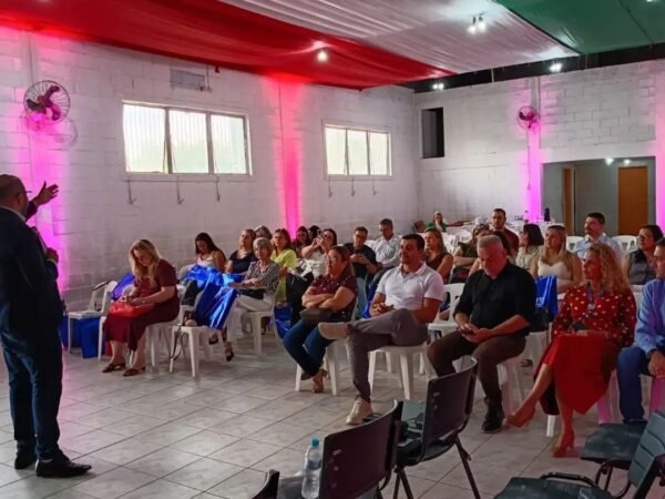 𝐂𝐚𝐧𝐚𝐬 𝐫𝐞𝐜𝐞𝐛𝐞 𝐞𝐧𝐜𝐨𝐧𝐭𝐫𝐨 𝐝𝐞 𝐟𝐨𝐫𝐦𝐚çã𝐨 𝐬𝐨𝐛𝐫𝐞 𝐠𝐞𝐬𝐭ã𝐨 𝐝𝐞 𝐜𝐨𝐧𝐟𝐥𝐢𝐭𝐨𝐬 𝐧𝐚 𝐫𝐞𝐝𝐞 𝐦𝐮𝐧𝐢𝐜𝐢𝐩𝐚𝐥 𝐝𝐞 𝐞𝐧𝐬𝐢𝐧𝐨
